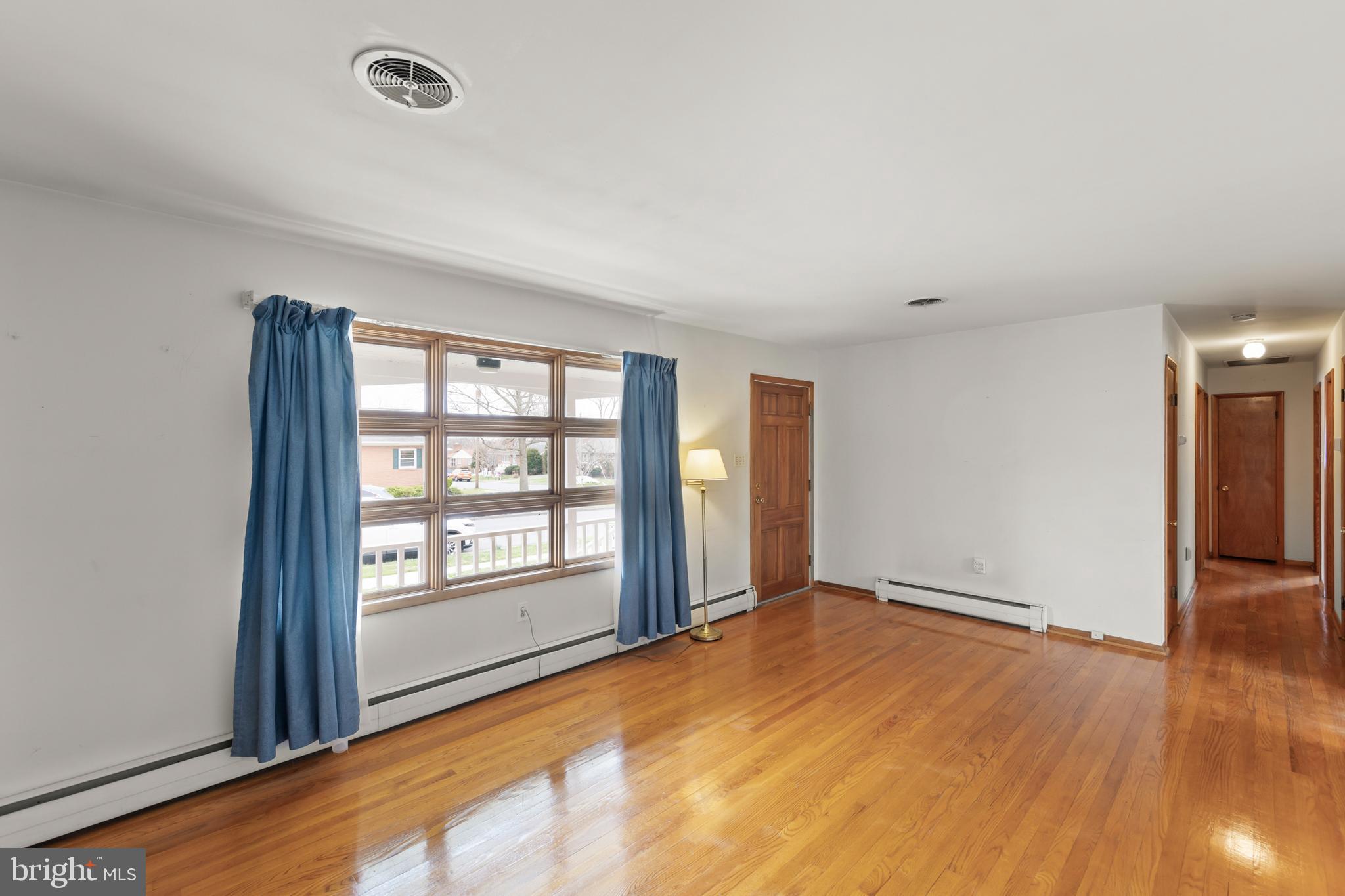 101 Molden Drive Winchester, VA 22601 - Photo 6 of 28 Gleaming hardwood floors