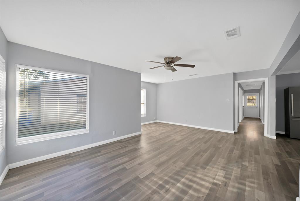 809 Hackamore Street White Settlement, TX 76108 - Photo 2 of 20