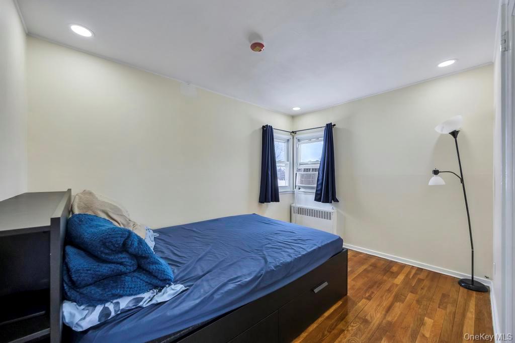 41 Winding Road Hicksville, NY 11801 - Photo 9 of 18