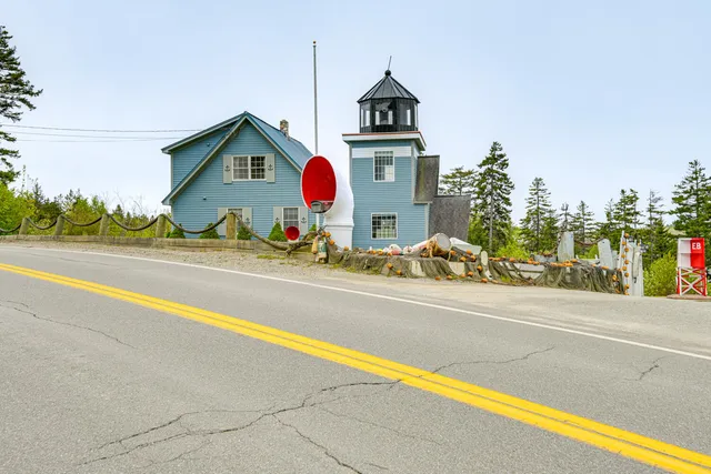 $925,000 | 508 Tremont Road, Tremont, ME 04612