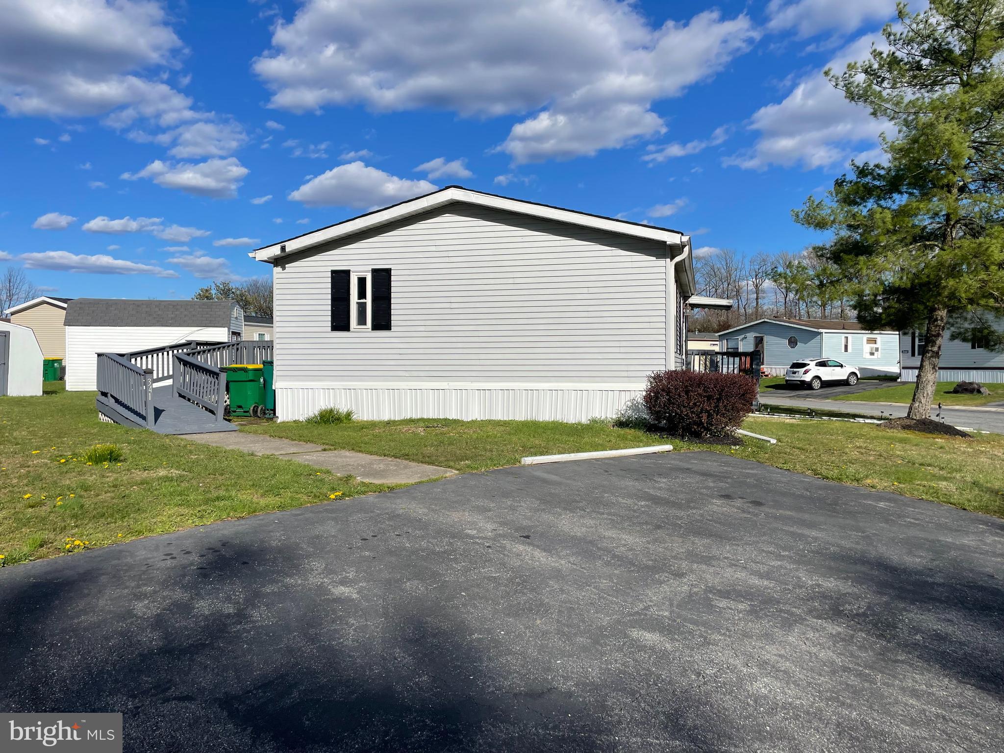 341 Jacobs Loop, Unit 16 Bear, DE 19701 - Photo 2 of 28 3 car driveway/Accessible ramp to back door
