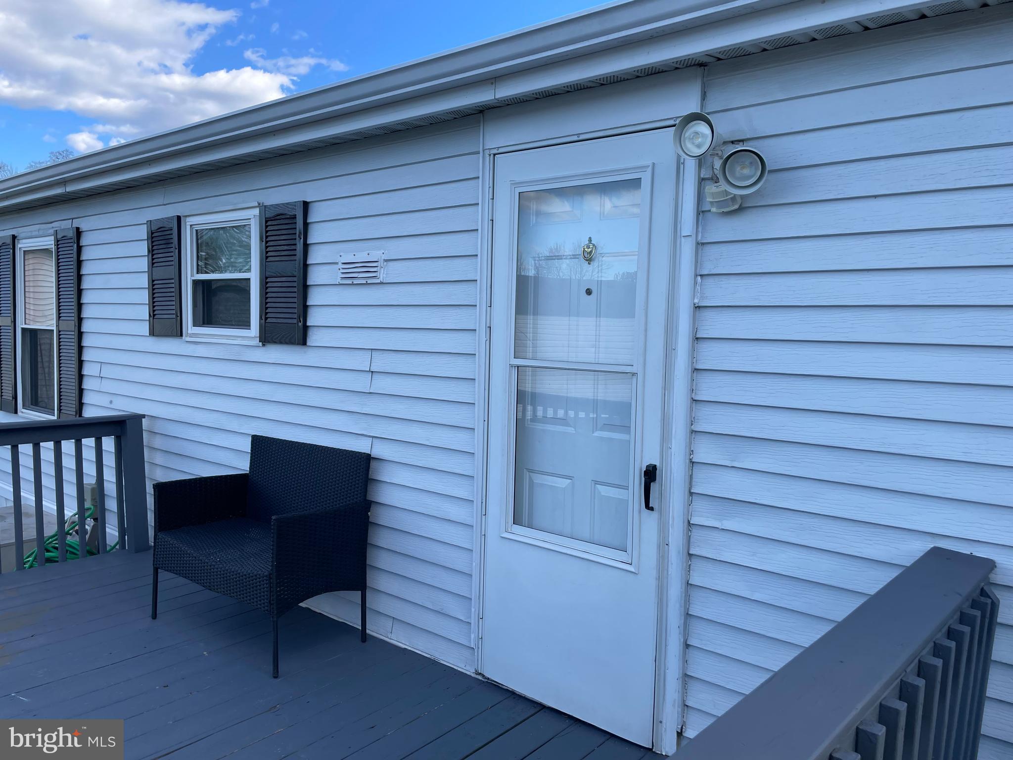 341 Jacobs Loop, Unit 16 Bear, DE 19701 - Photo 5 of 28 Back entrance/porch