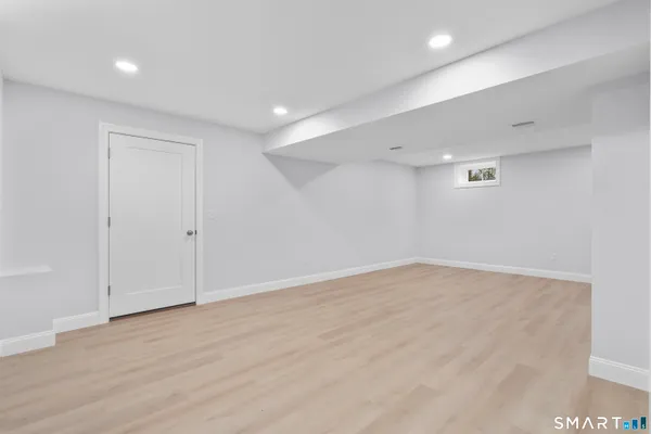 $5,800 | 183 Vesper Street, Fairfield, CT 06825