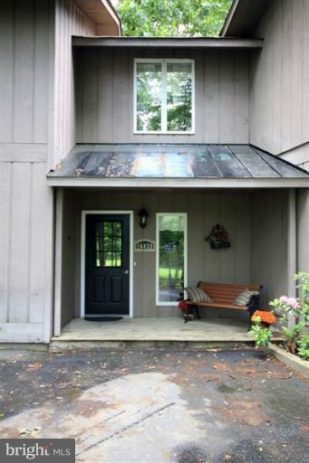 Exterior (Front)
