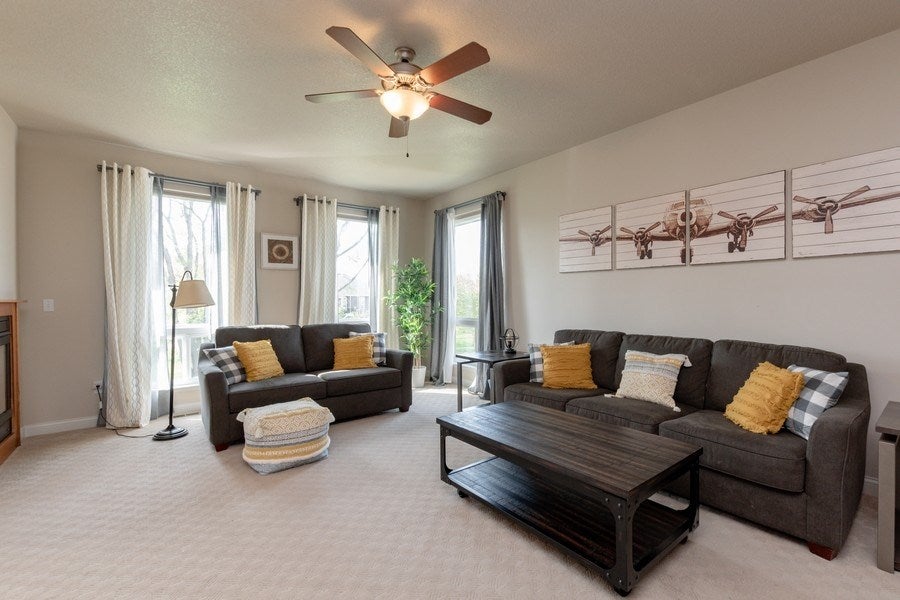 3365 Wild Rose Road Cedar Rapids, IA 52411 - Photo 4 of 28 Gallery Image 4