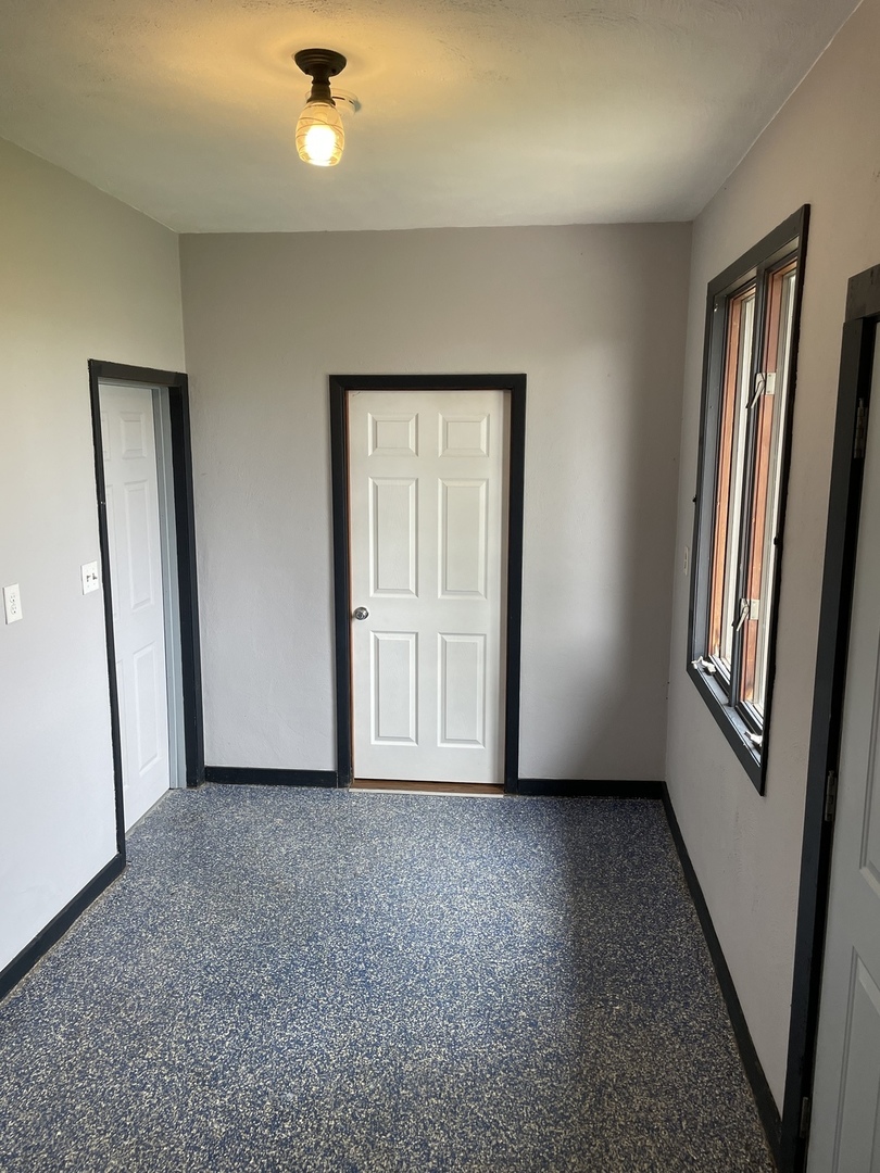 475 Rice Road Gardner, IL 60424 - Photo 8 of 23 a view of empty room with window