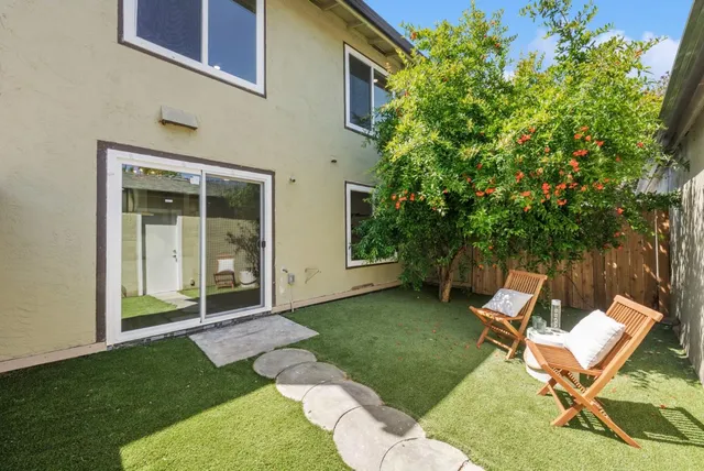 $938,000 | 2044 Voss Park Lane, San Jose, CA 95131