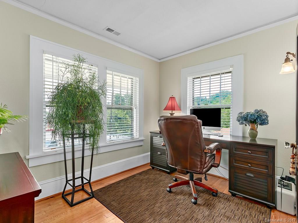34 Gracelyn Road Asheville, NC 28804 - Photo 13 of 21 Gallery Image 13