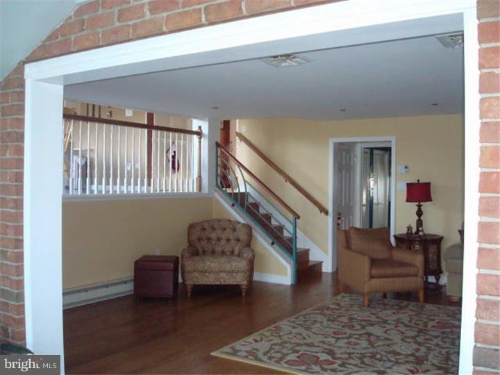 3734 Kings Road Pennsburg, PA 18073 - Photo 12 of 25 Gallery Image 12