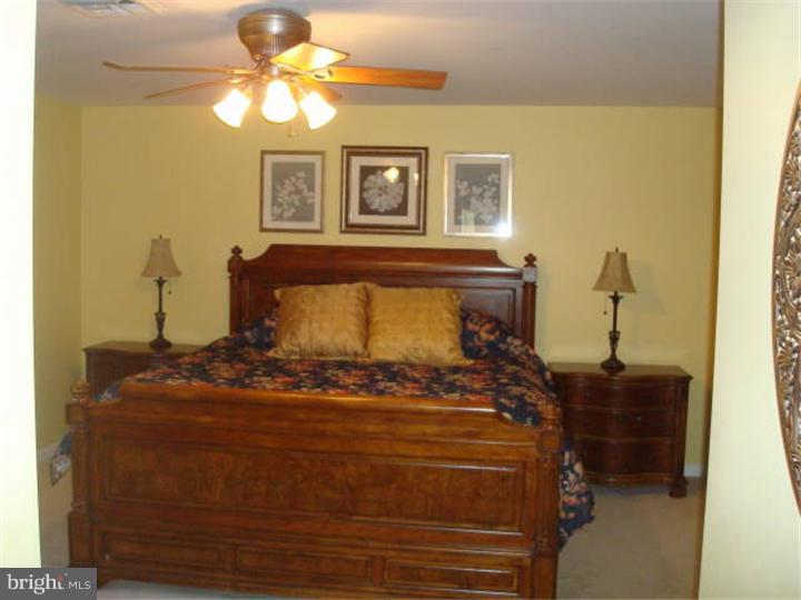 3734 Kings Road Pennsburg, PA 18073 - Photo 17 of 25 Gallery Image 17