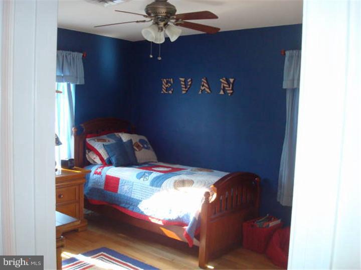 3734 Kings Road Pennsburg, PA 18073 - Photo 18 of 25 Gallery Image 18