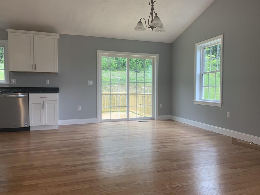 234 North Spencer Road Spencer, MA 01562 - Photo 9 of 22 Gallery Image 9
