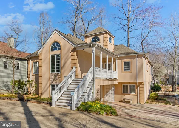 $878,000 | 112 Confederate Circle, Locust Grove, VA 22508