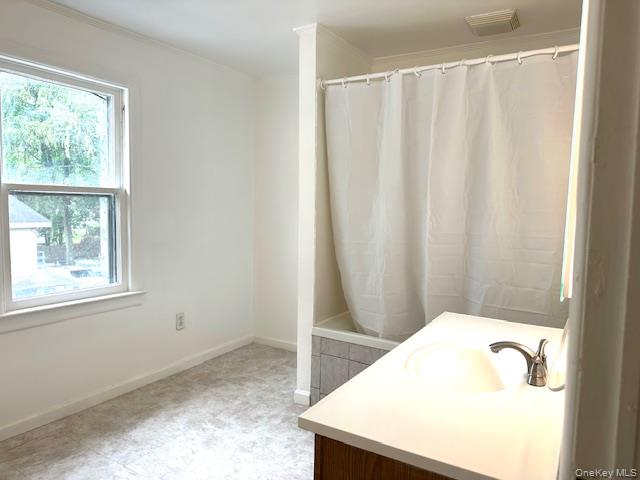 100 Innis Avenue Poughkeepsie, NY 12601 - Photo 31 of 38