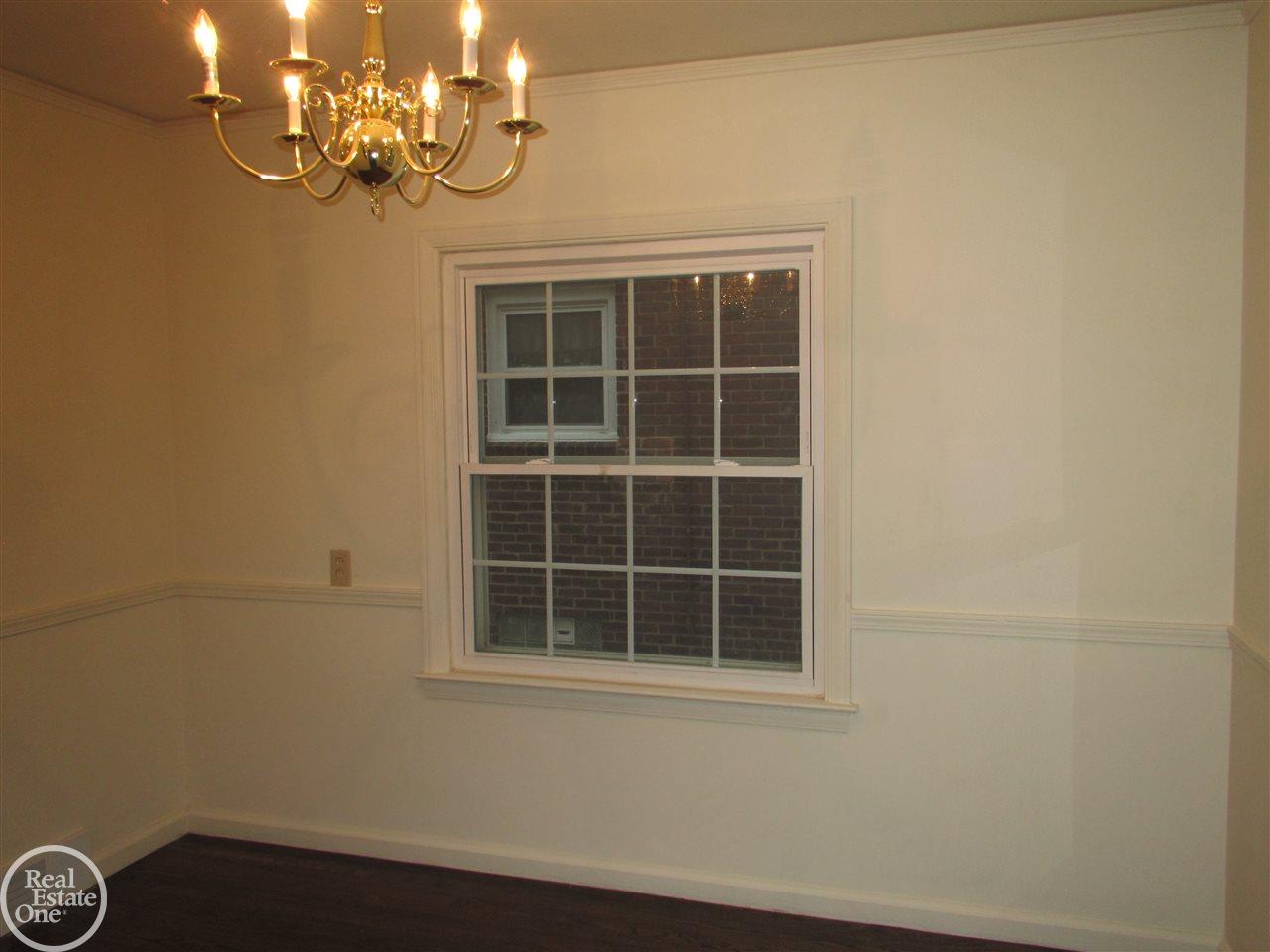 1323 Hampton Road Grosse Pointe Woods, MI 48236 - Photo 39 of 40