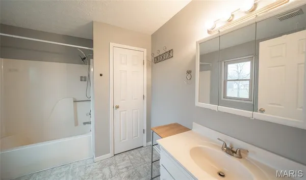 $285,000 | 22130 County Road 17-745, Waynesville, MO 65583