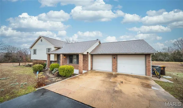 $285,000 | 22130 County Road 17-745, Waynesville, MO 65583