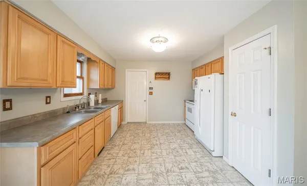 $285,000 | 22130 County Road 17-745, Waynesville, MO 65583