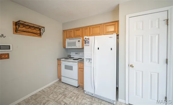 $285,000 | 22130 County Road 17-745, Waynesville, MO 65583