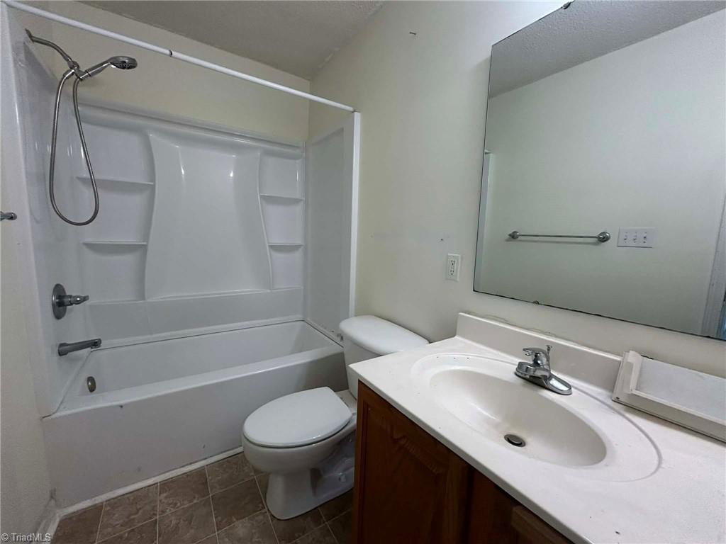 4715 Beckel Road Winston-Salem, NC 27127 - Photo 11 of 22