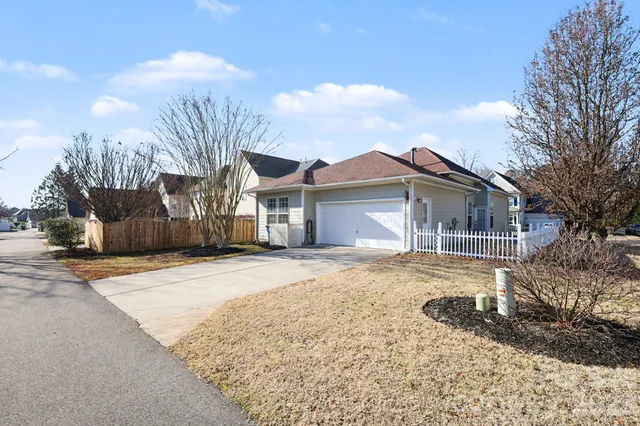 $425,000 | 4148 Cedar Point Avenue, Matthews, NC 28104