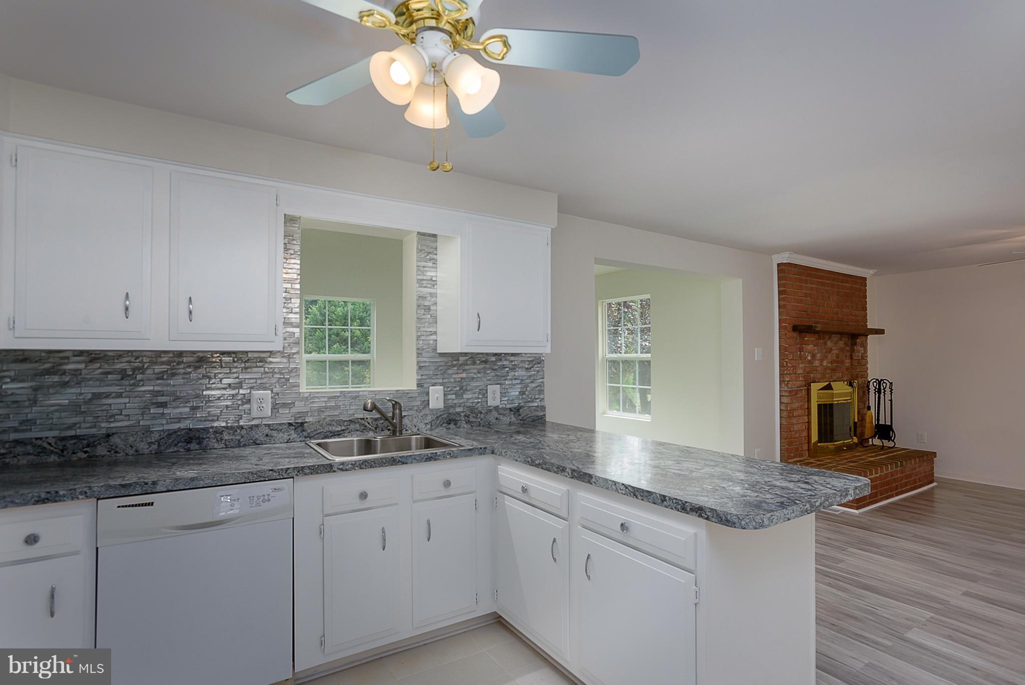 13383 Triadelphia Road Ellicott City, MD 21042 - Photo 11 of 30 Kitchen