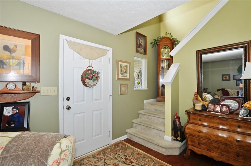 5833 Decatur Ridge Drive Indianapolis, IN 46221 - Photo 11 of 27