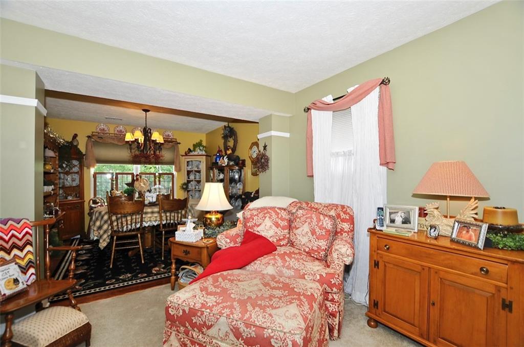 5833 Decatur Ridge Drive Indianapolis, IN 46221 - Photo 13 of 27