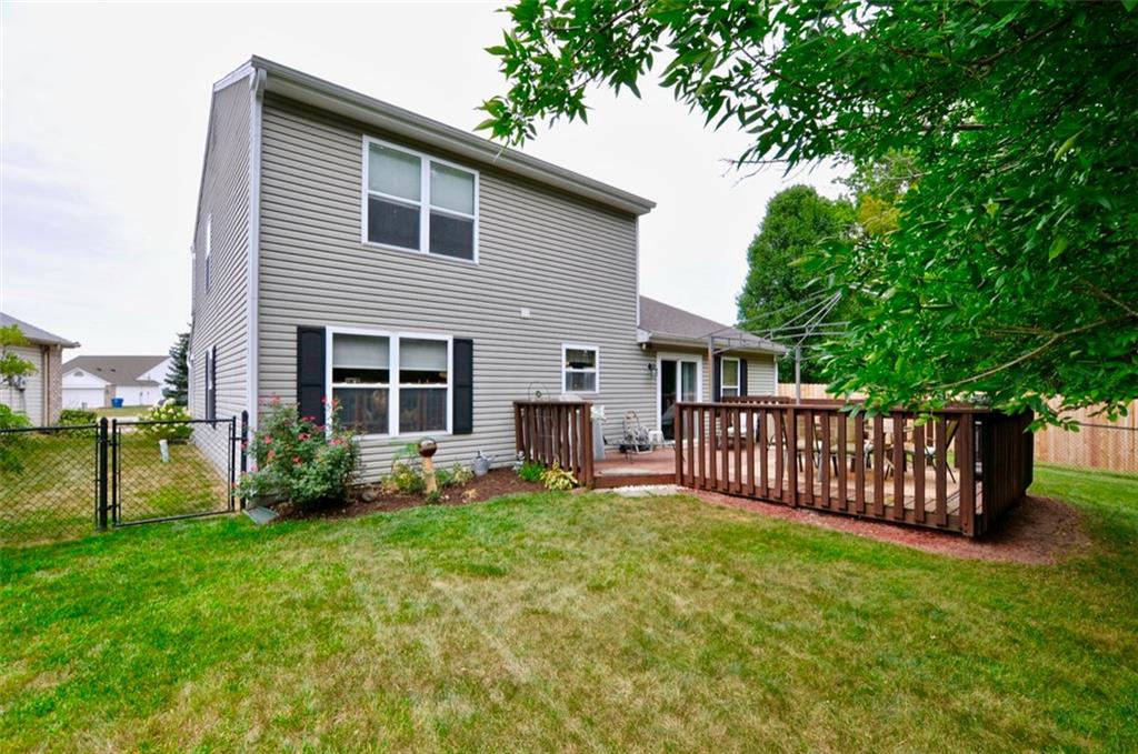 5833 Decatur Ridge Drive Indianapolis, IN 46221 - Photo 5 of 27
