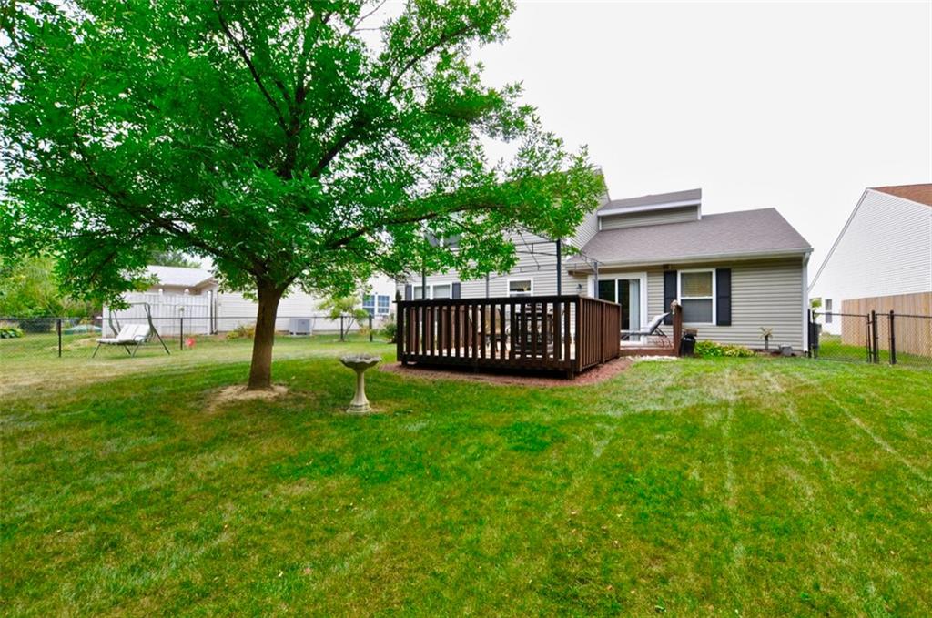 5833 Decatur Ridge Drive Indianapolis, IN 46221 - Photo 7 of 27