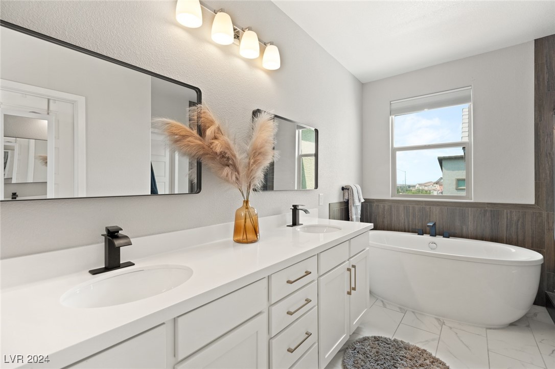 936 East Sunset Road Henderson, NV 89011 - Photo 22 of 35