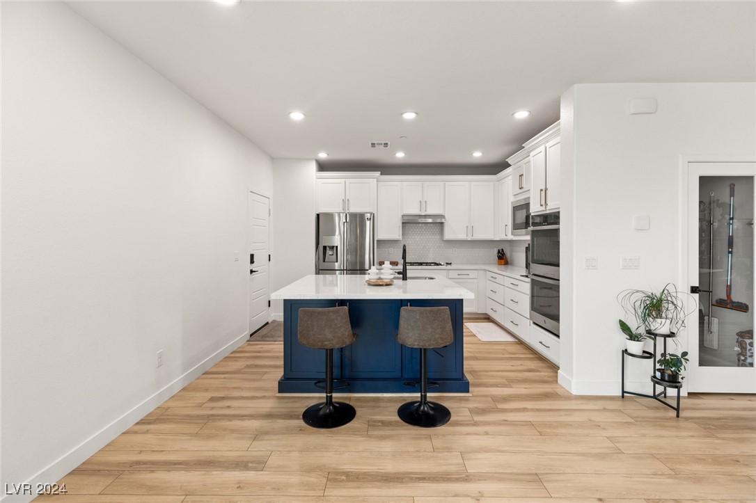 936 East Sunset Road Henderson, NV 89011 - Photo 10 of 35