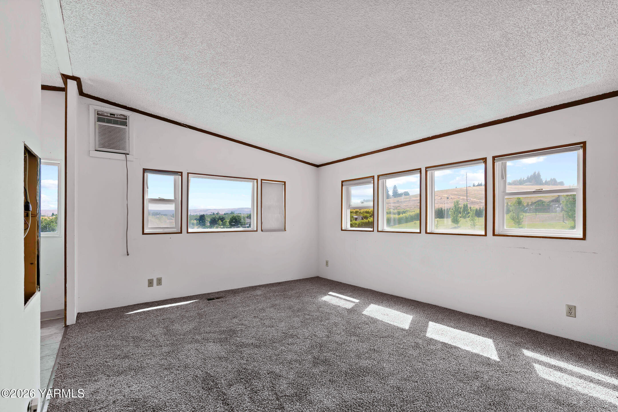 12604 Summitview Ext Road Yakima, WA 98908 - Photo 6 of 25 12604 Summitview Ext Rd-6