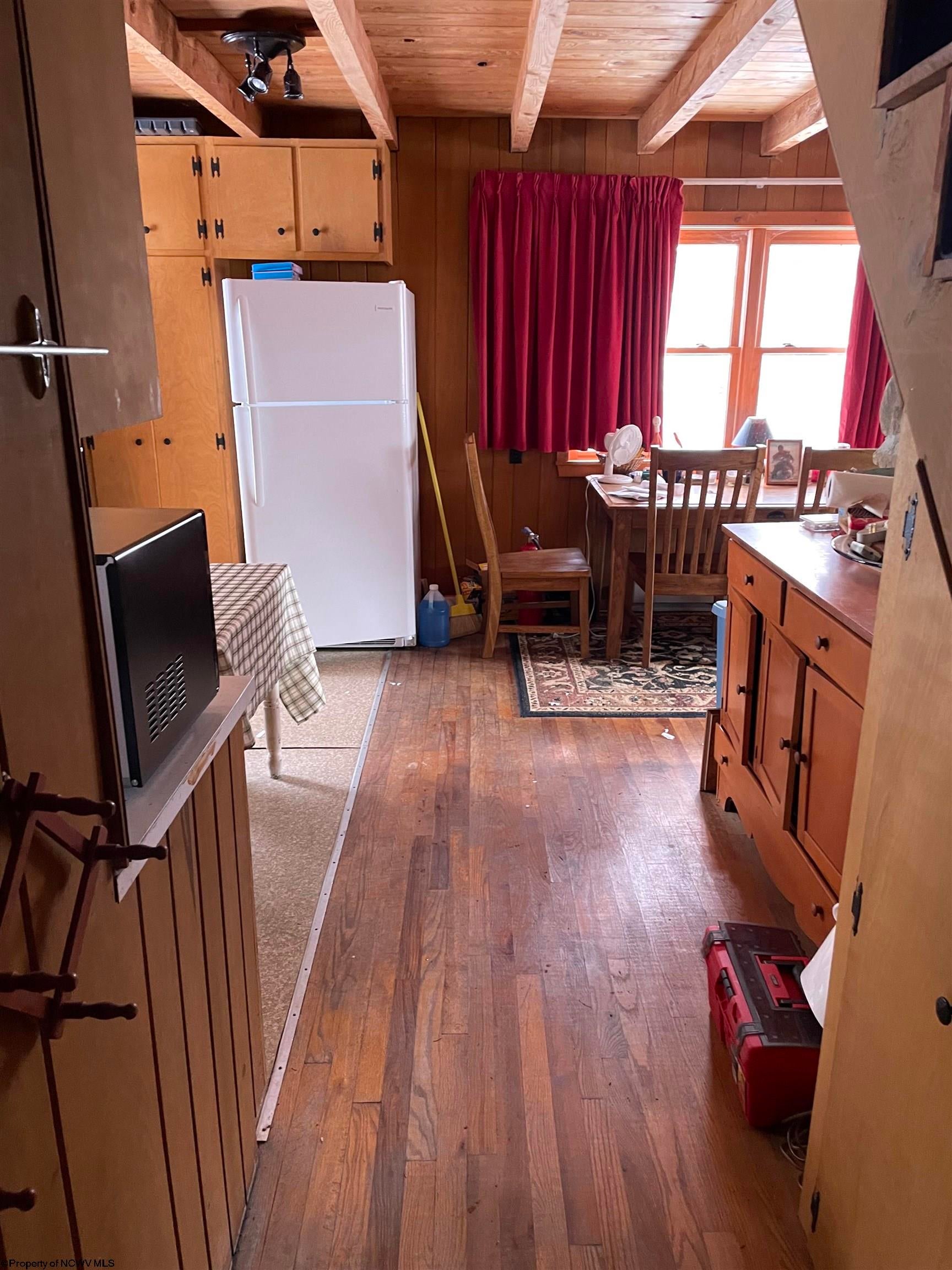 385 Canaan Loop Road Davis, WV 26260 - Photo 8 of 17 Gallery Image 8