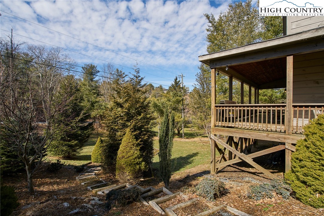 1545 Friendship Church Road Boone, NC 28607 - Photo 6 of 34 Gallery Image 6