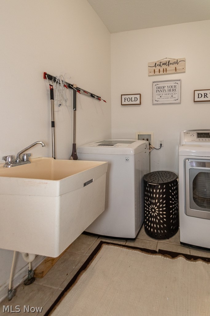 1416 Plainfield Road Cleveland, OH 44121 - Photo 26 of 33 Gallery Image 26