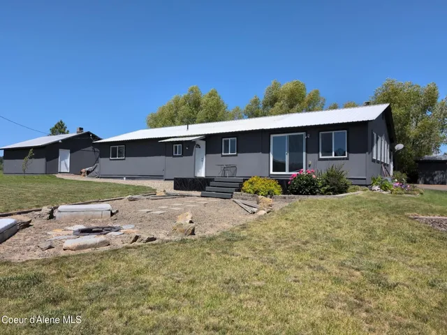 $699,999 | 331 15th Street, Plummer, ID 83851