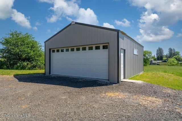 $699,999 | 331 15th Street, Plummer, ID 83851