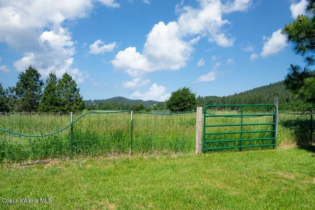 $699,999 | 331 15th Street, Plummer, ID 83851