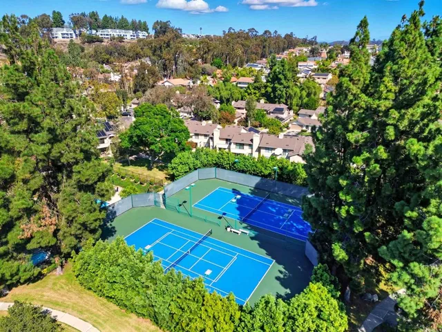 $1,060,000 | 10304 Crosscreek Terrace, San Diego, CA 92131