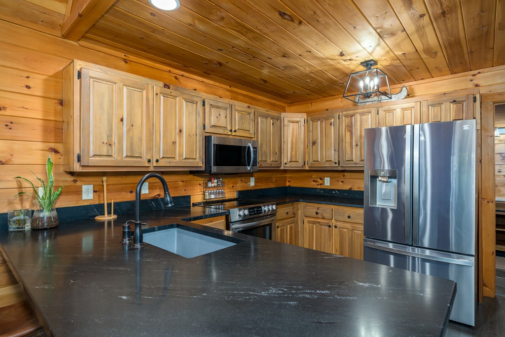 329 Carlie Trail Blue Ridge, GA 30513 - Photo 27 of 57