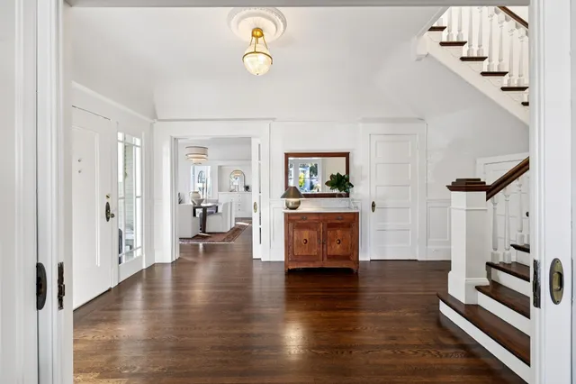 $1,995,000 | 1814 Clinton Avenue, Alameda, CA 94501