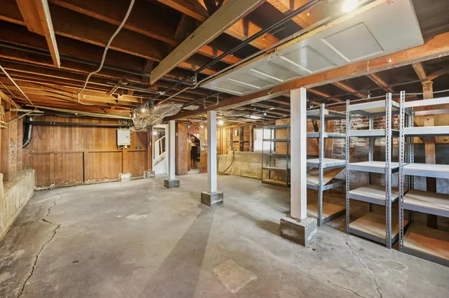 $1,995,000 | 1814 Clinton Avenue, Alameda, CA 94501