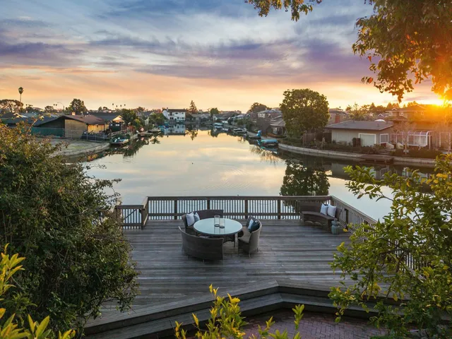 $1,995,000 | 1814 Clinton Avenue, Alameda, CA 94501