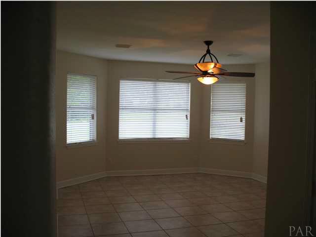 2555 Valley Road Navarre, FL 32566 - Photo 7 of 24 LIVING ROOM