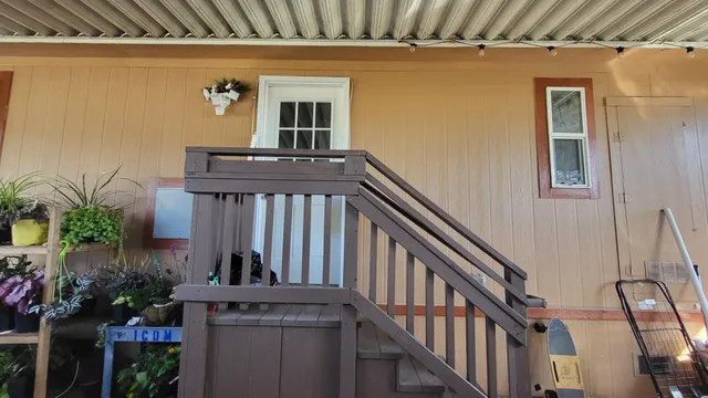 a view of an entryway