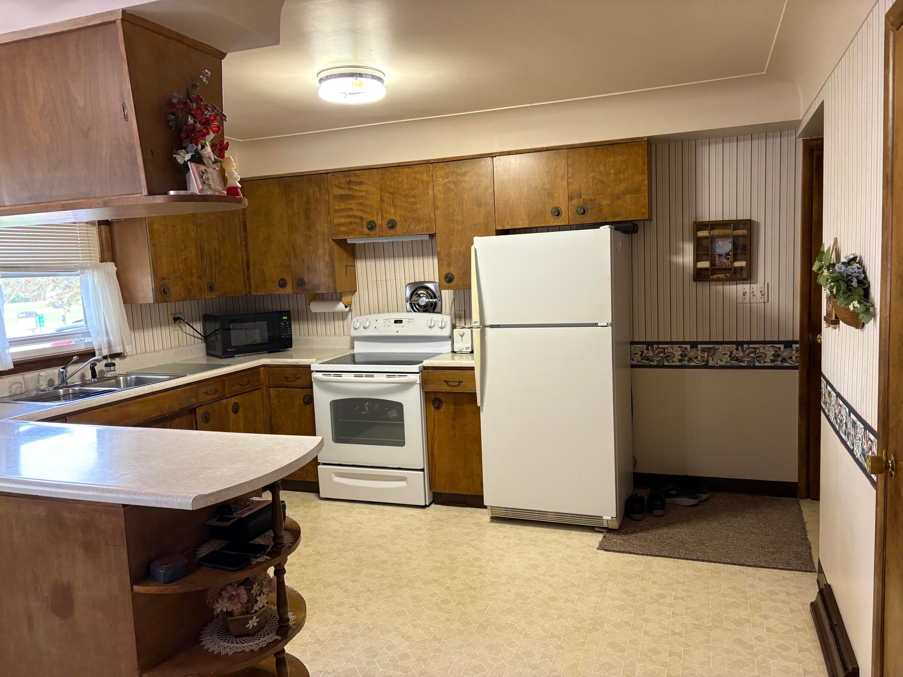 119 Kelly Road Alpena, MI 49707 - Photo 8 of 14 Gallery Image 8