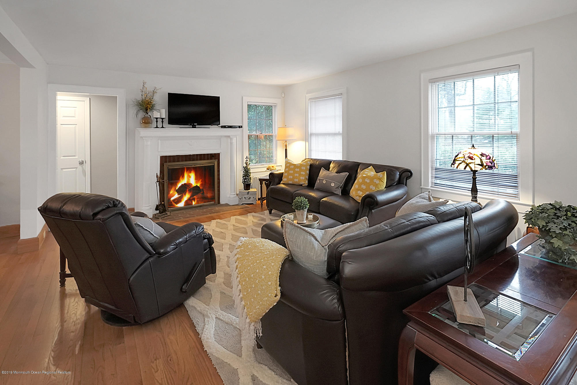 119 Hope Road Tinton Falls, NJ 07724 - Photo 7 of 29 Living room