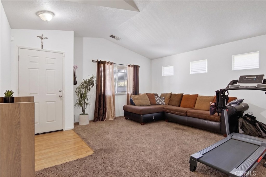 221 Brimmer Road Merced, CA 95341 - Photo 6 of 24