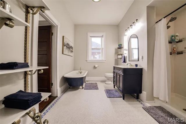 $429,900 | 231 Good Hope Street, Cape Girardeau, MO 63703